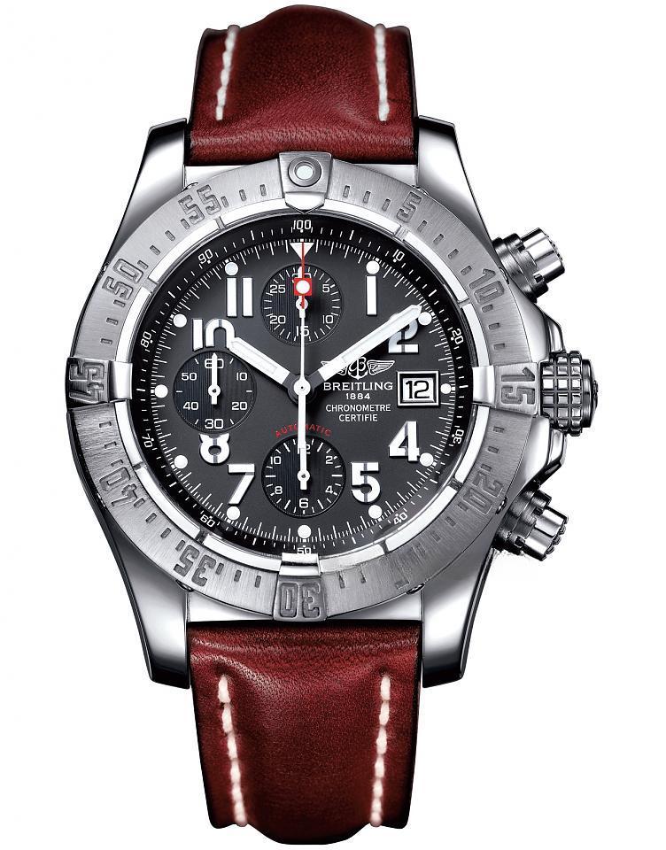 BREITLING A1338012/F548 AVENGER