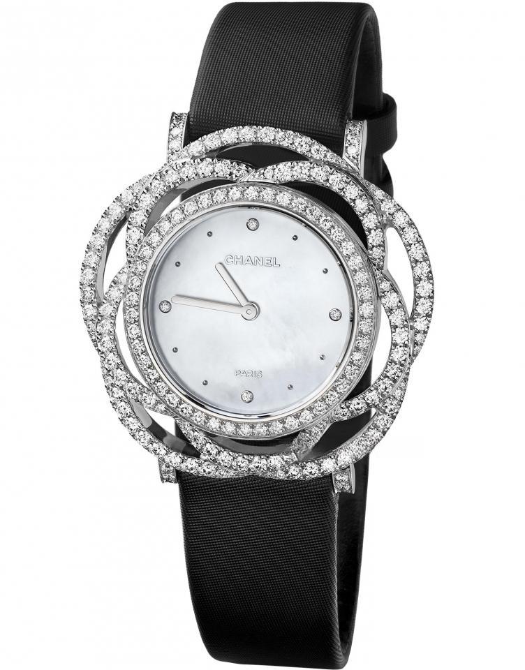 CHANEL J4281 CAMELIA