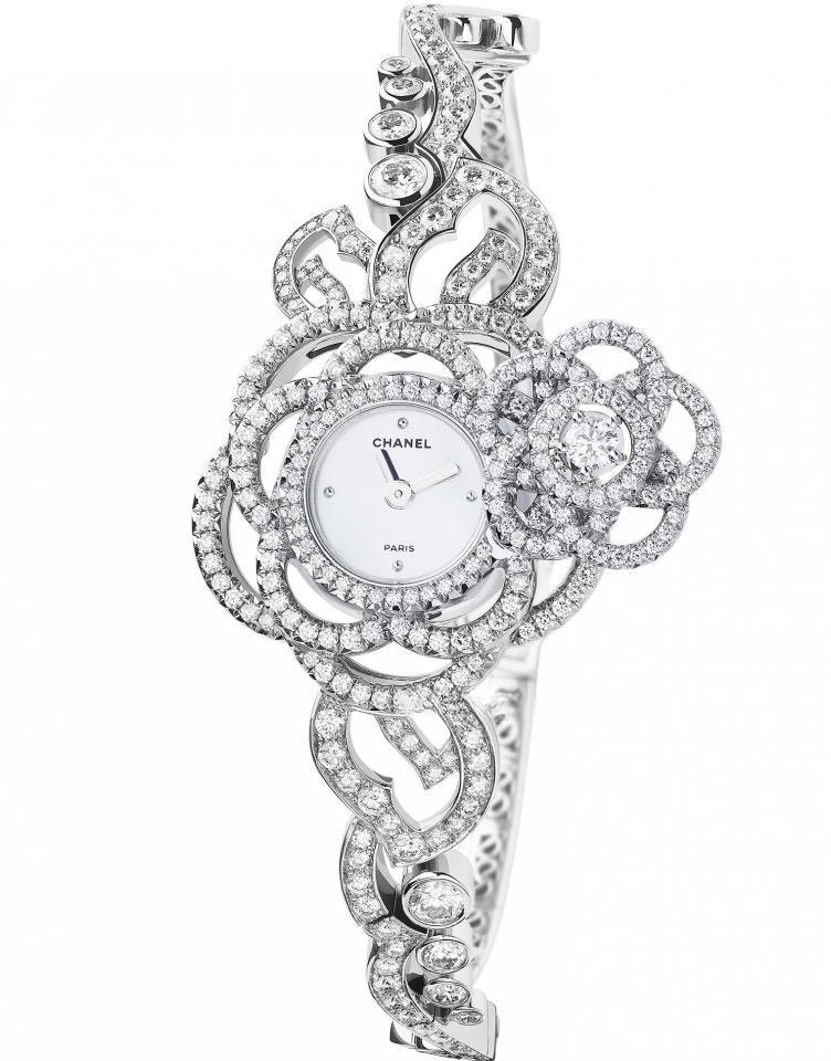CHANEL J4292 CAMELIA