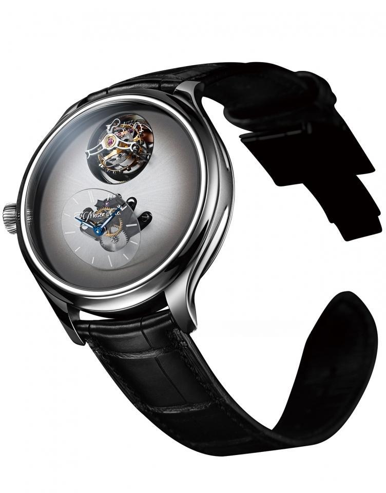 H. MOSER & CIE 1810-1203 勇創者