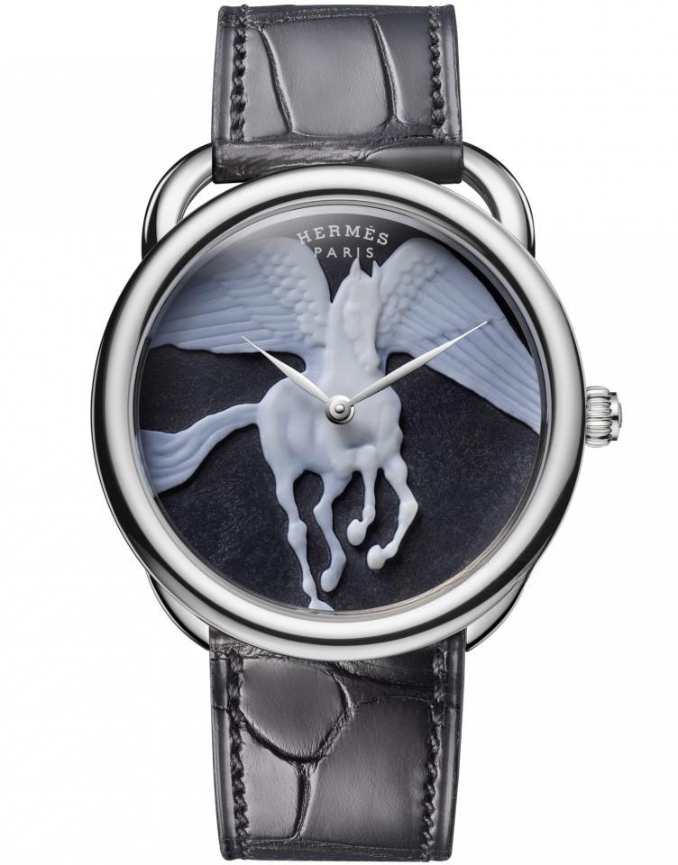 HERMES （Libre comme Pégase） ARCEAU