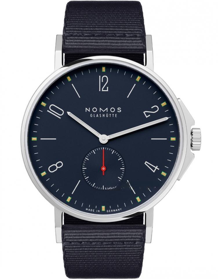 NOMOS 557 AHOI