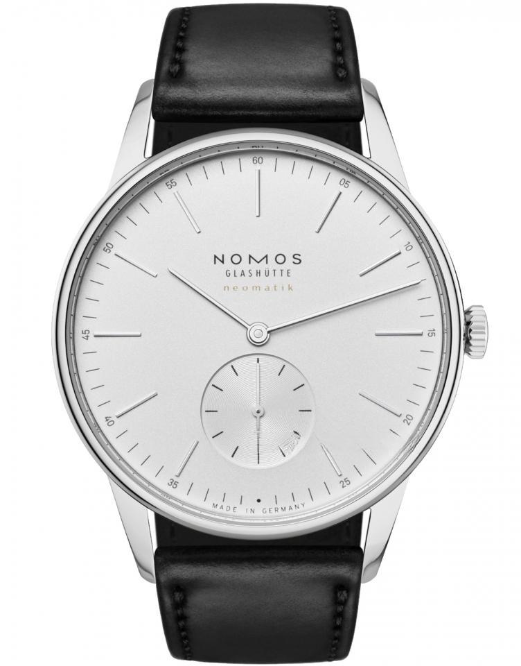 NOMOS 341 AT WORK