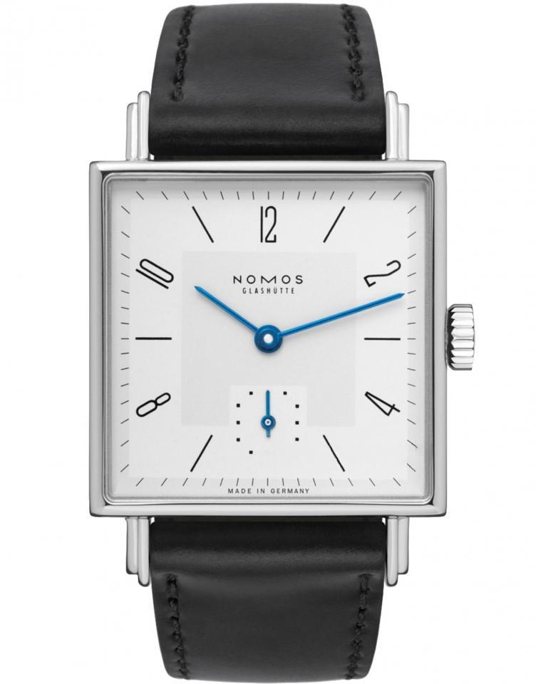 NOMOS 401 TETRA