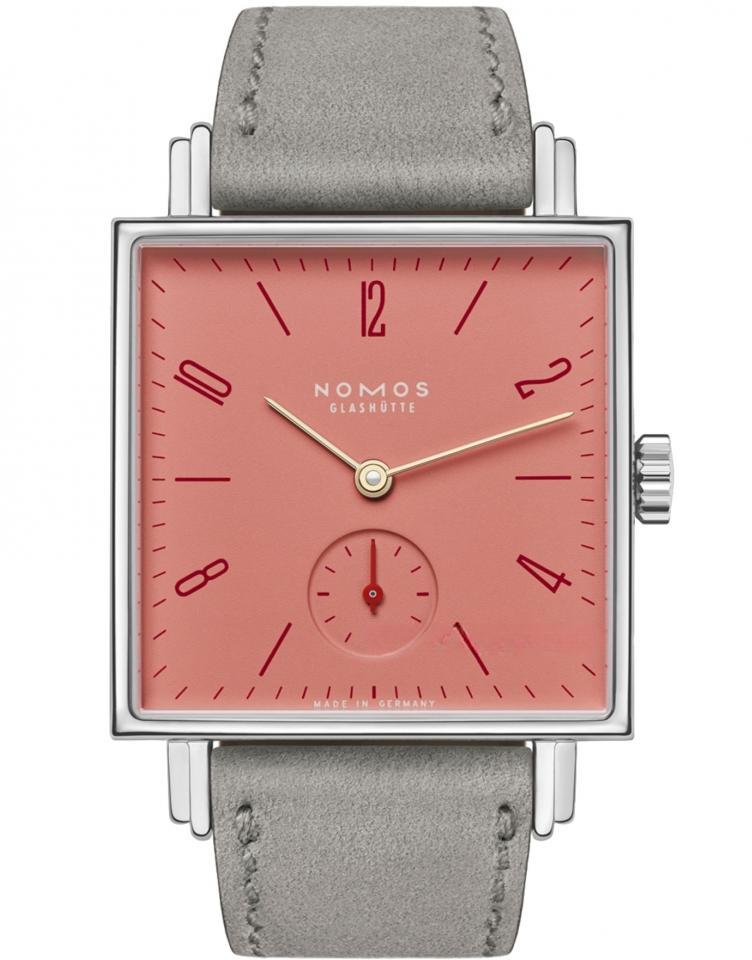 NOMOS 494 TETRA