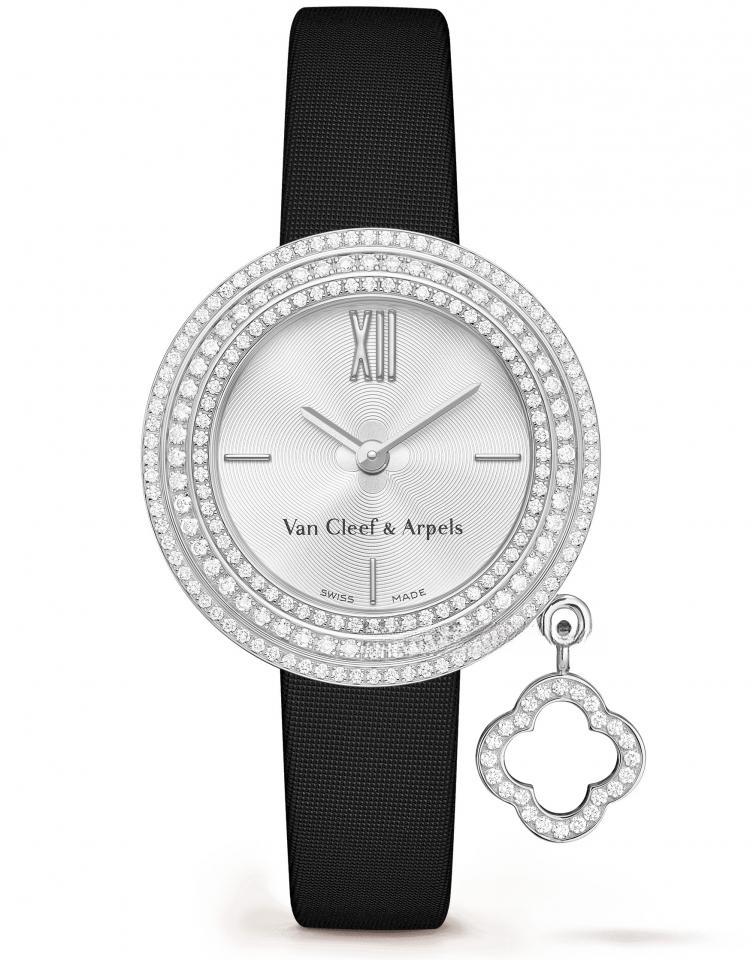 VAN CLEEF & ARPELS VCARO29900 CHARMS